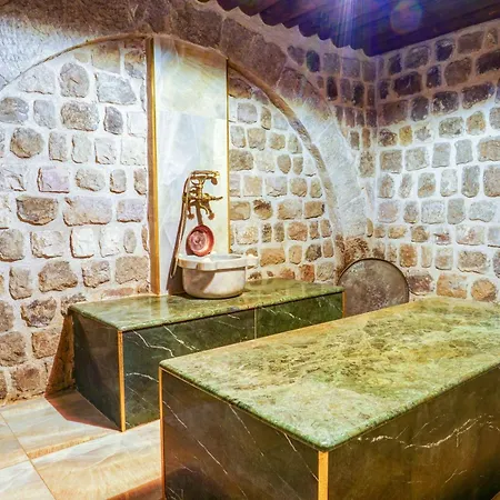 Kerem Ile Asli Butik Hotel *
