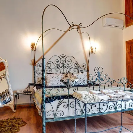 Kerem Ile Asli Butik Hotel *