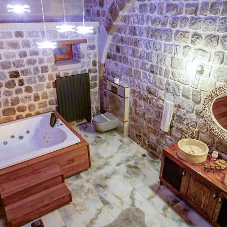 Kerem Ile Asli Butik Hotel