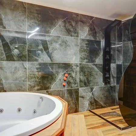 Kerem Ile Asli Butik Hotel