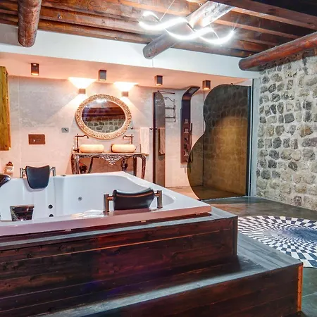 Kerem Ile Asli Butik Hotel *