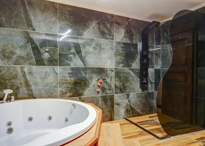 Kerem Ile Asli Butik Hotel